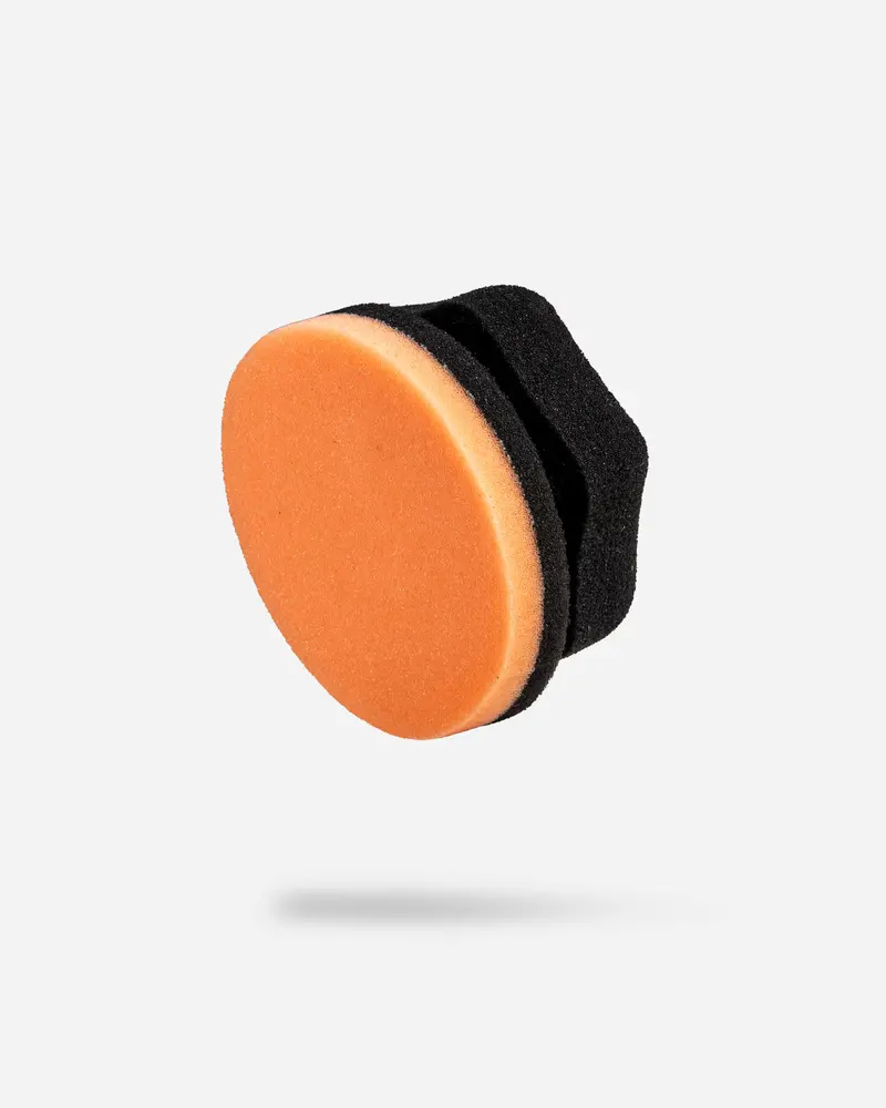 Adam's Orange Polishing Hex Grip Applicator 1