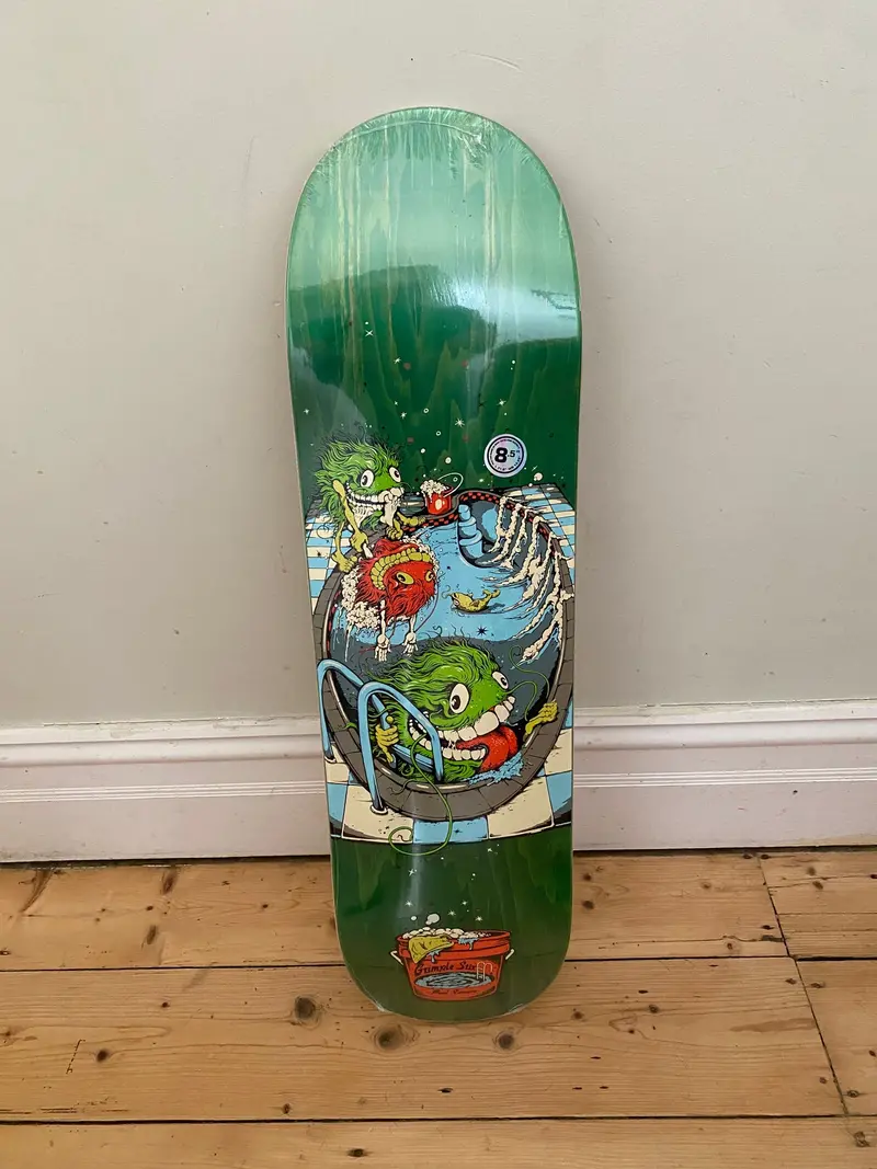 Anti Hero. Grimple Stix Peter Hewitt 8.5” 1