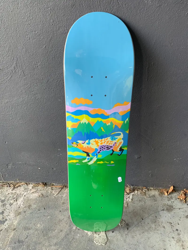 Bentwood Wolf 8” 1