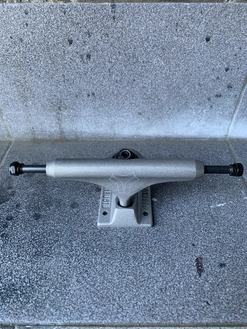 Destructo D2 Raw 5.75” 1