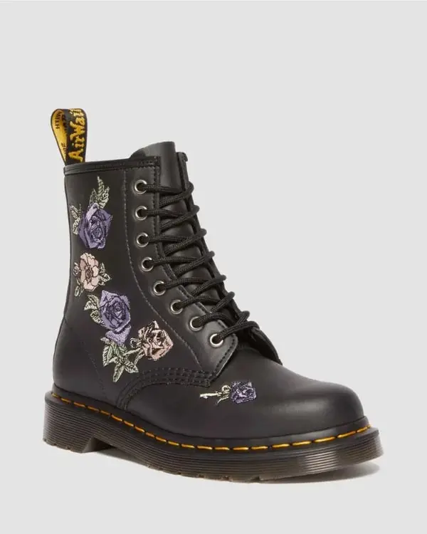 Dr. Martens 1460 Vonda 8 Eye Boot - Black Genix Nappa 1