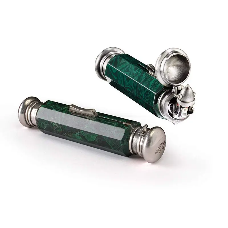Dumbledore's Deluminator By The Noble Collection 1