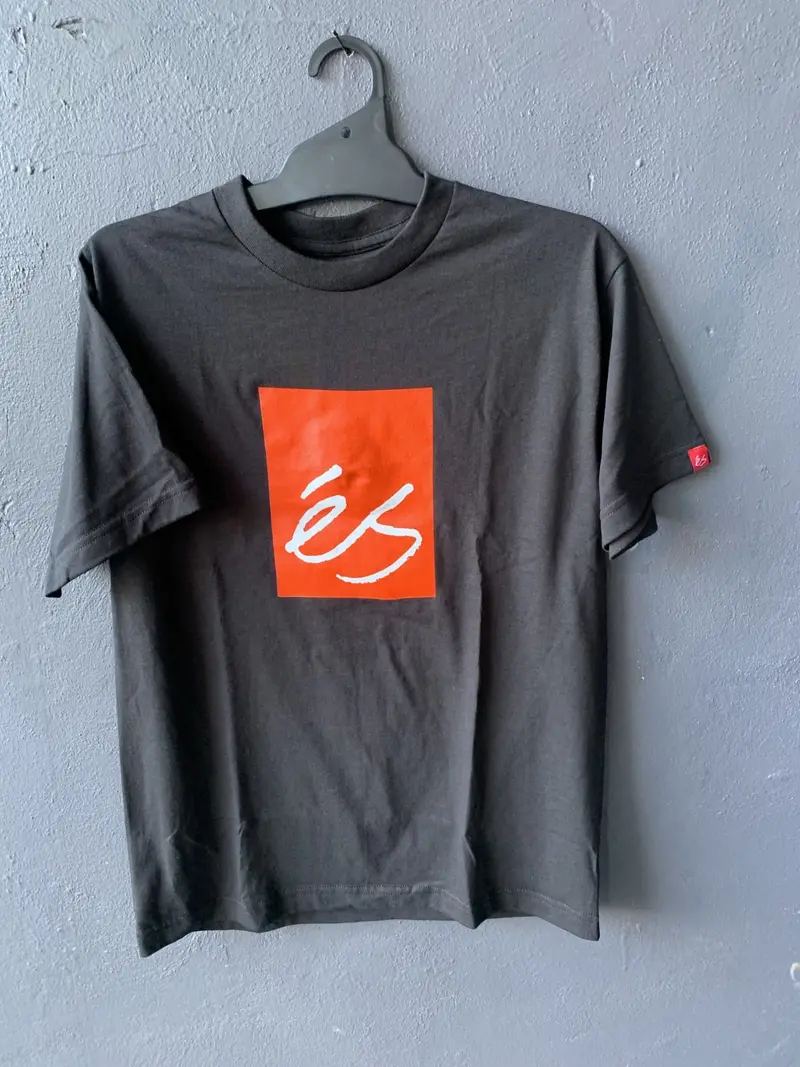 Es Main Block T Shirt 1