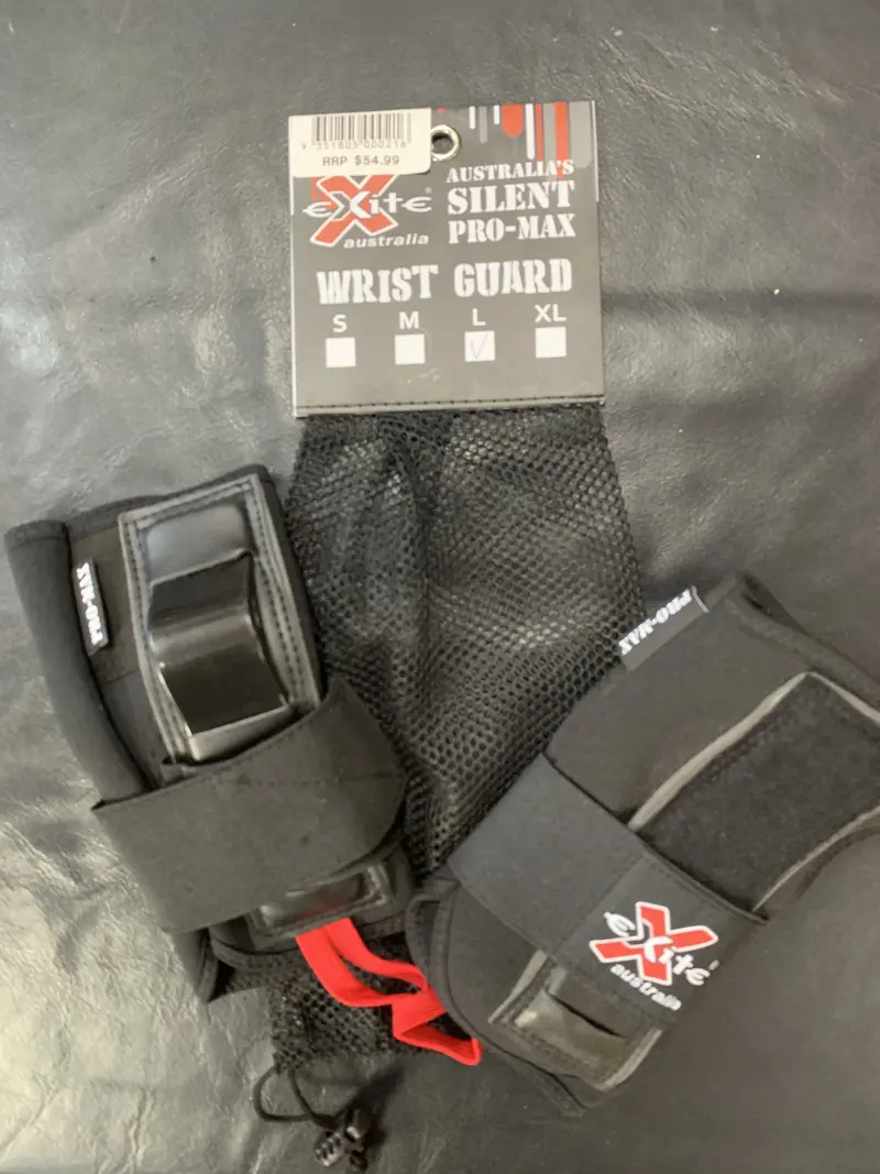 Exite Australia Pro Max Wrist Guards Large 1