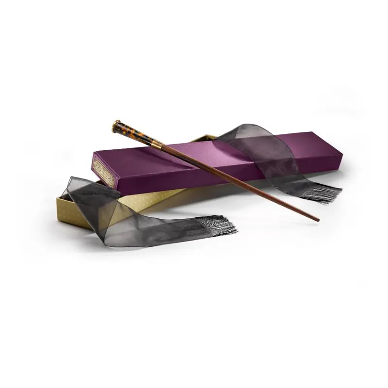 Fantastic Beasts: The Crimes Of Grindelwald&Trade; Theseus Scamander&Trade; Wand & Collector's Box By The Noble Collection 1