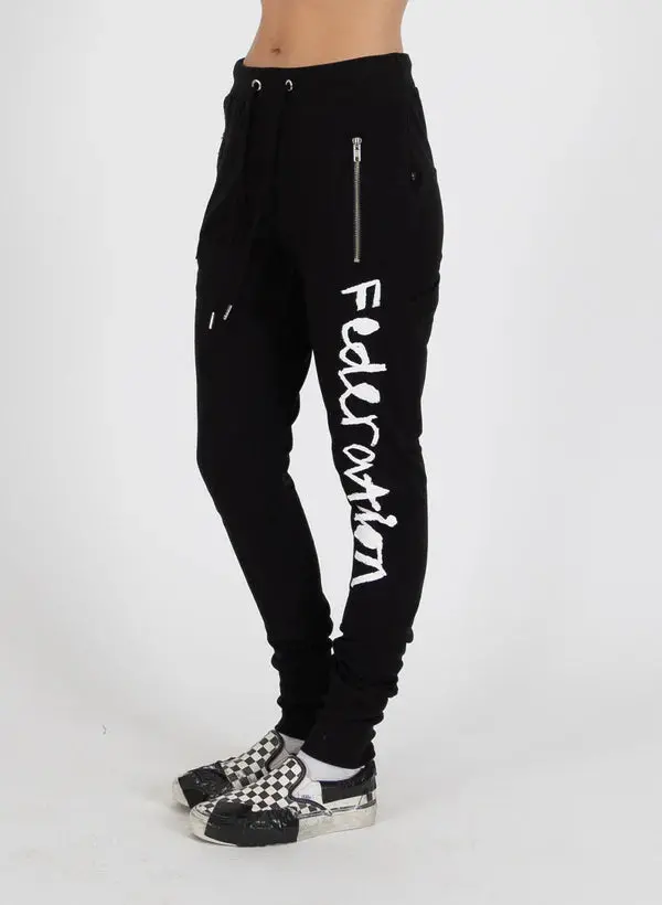 Federation Escape Trackies - Crayon - Black 1