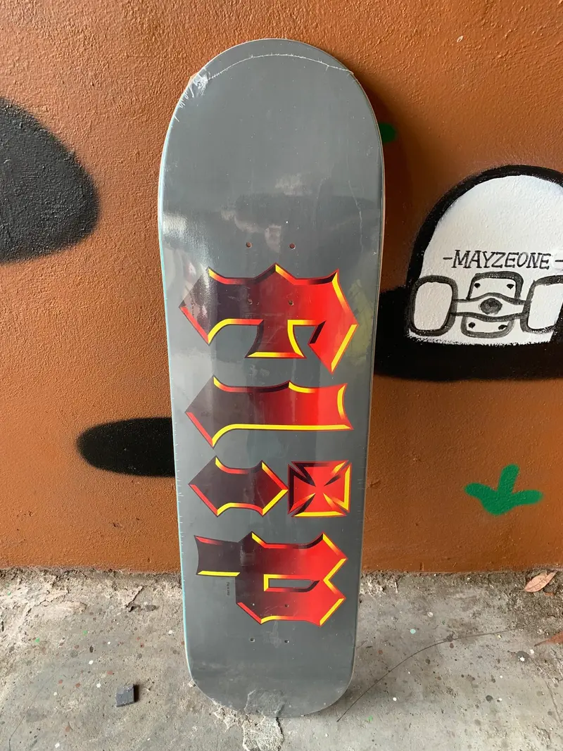 Flip    Inferno  8.25" 1