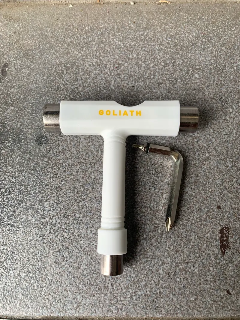 Goliath Skate Tool 1