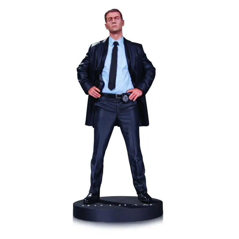 Gotham Tv Series James Gordon Statue 1