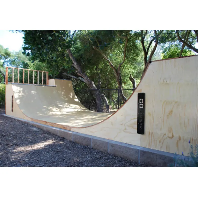 Halfpipe 5′ Tall 7
