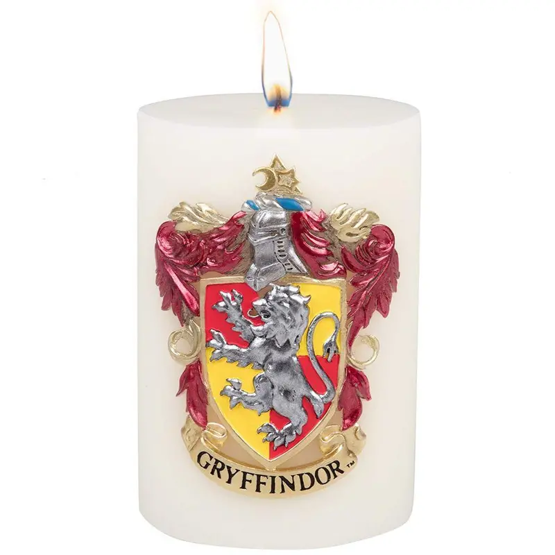 Harry Potter Gryffindor Sculpted Insignia Candle 1