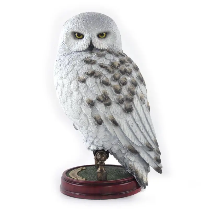 Hedwig Sculpture By The Noble Collection 1