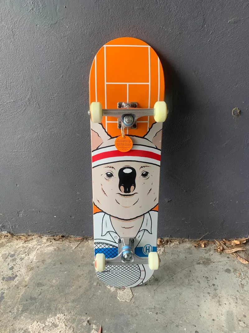 Holiday Sporting Koala 8” 1