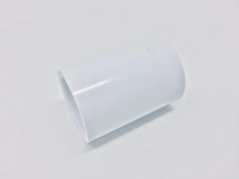 Lesso - 1 1/2'' Sch40 Pvc Coupling Socket - 429-015 1