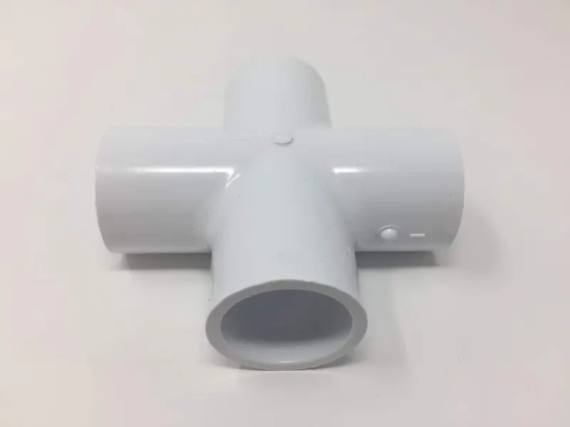 Lesso - 1 1/2'' Sch40 Pvc Cross Socket - 420-015 1