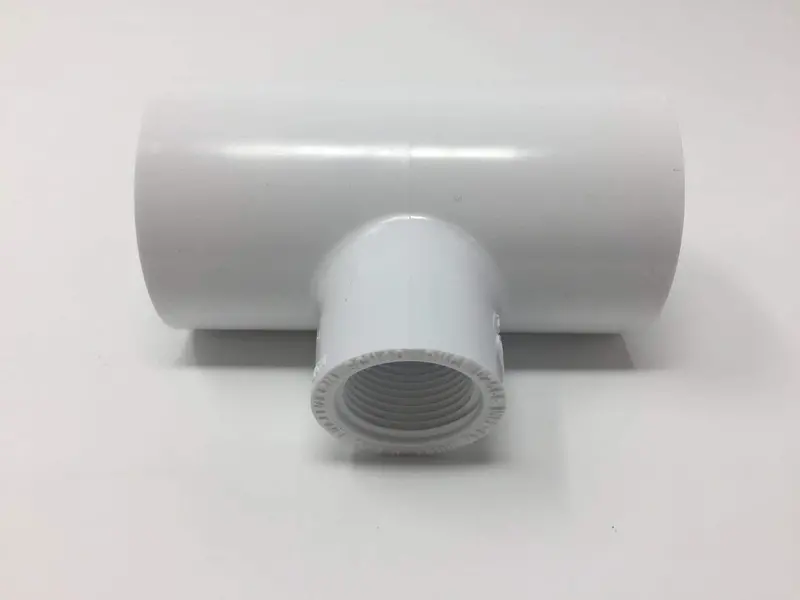 Lesso - 1'' X 1/2'' Sch40 Pvc Tee Socket X Socket X Thread - 402-130 1