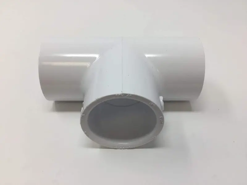 Lesso - 2 1/2'' Sch40 Pvc Tee Socket- 401-025 1