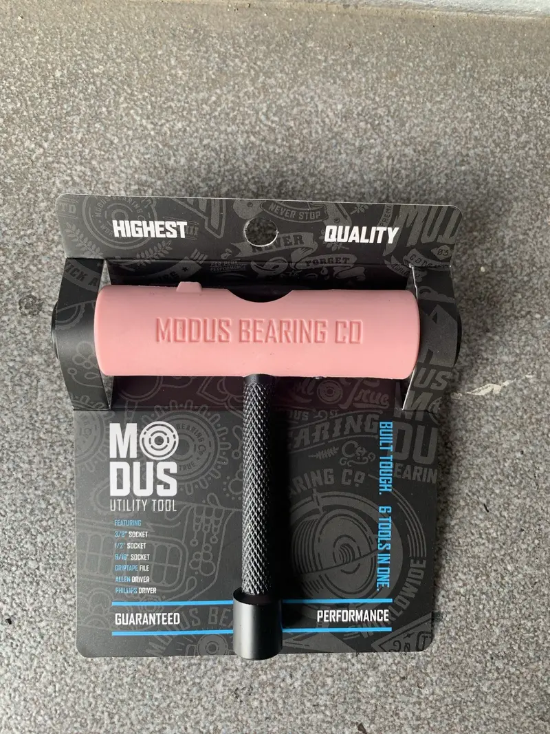 Modus Skate Tool Pink 1