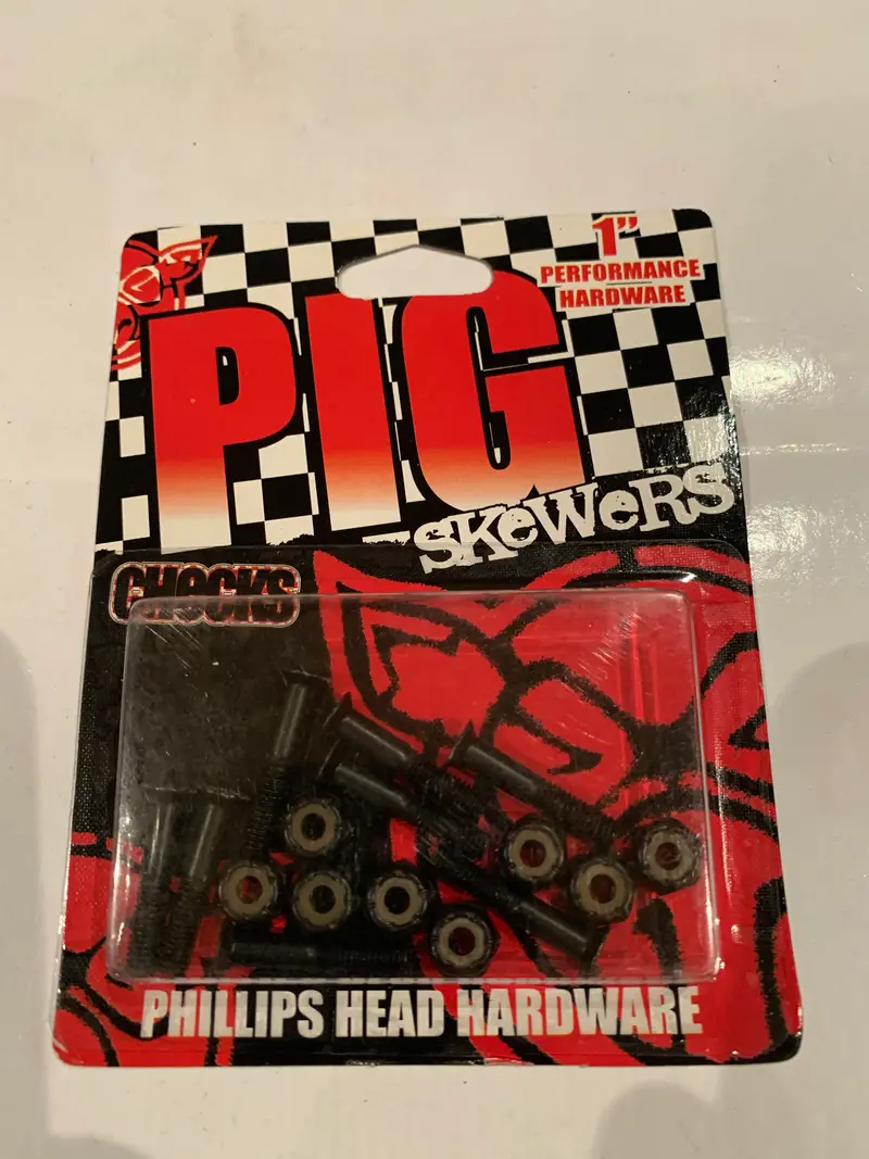 Pig Checkers 1" Bolts 1