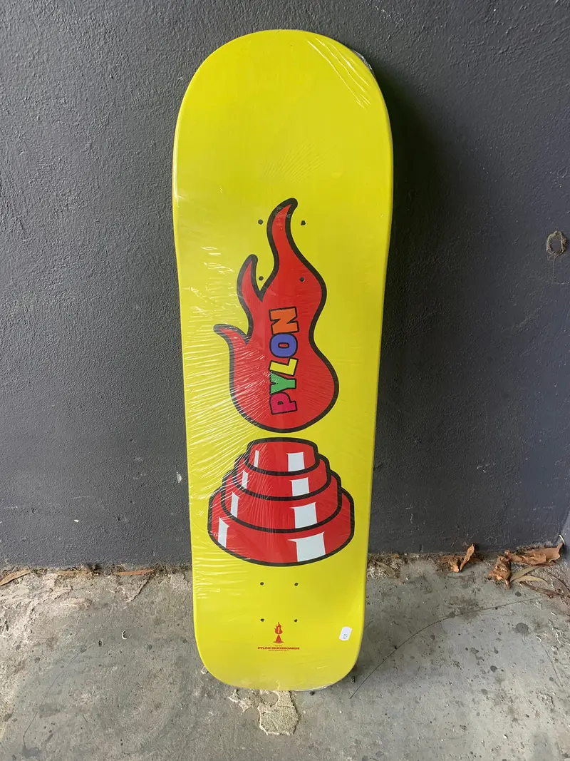 Pylon Skateboards Devo 1