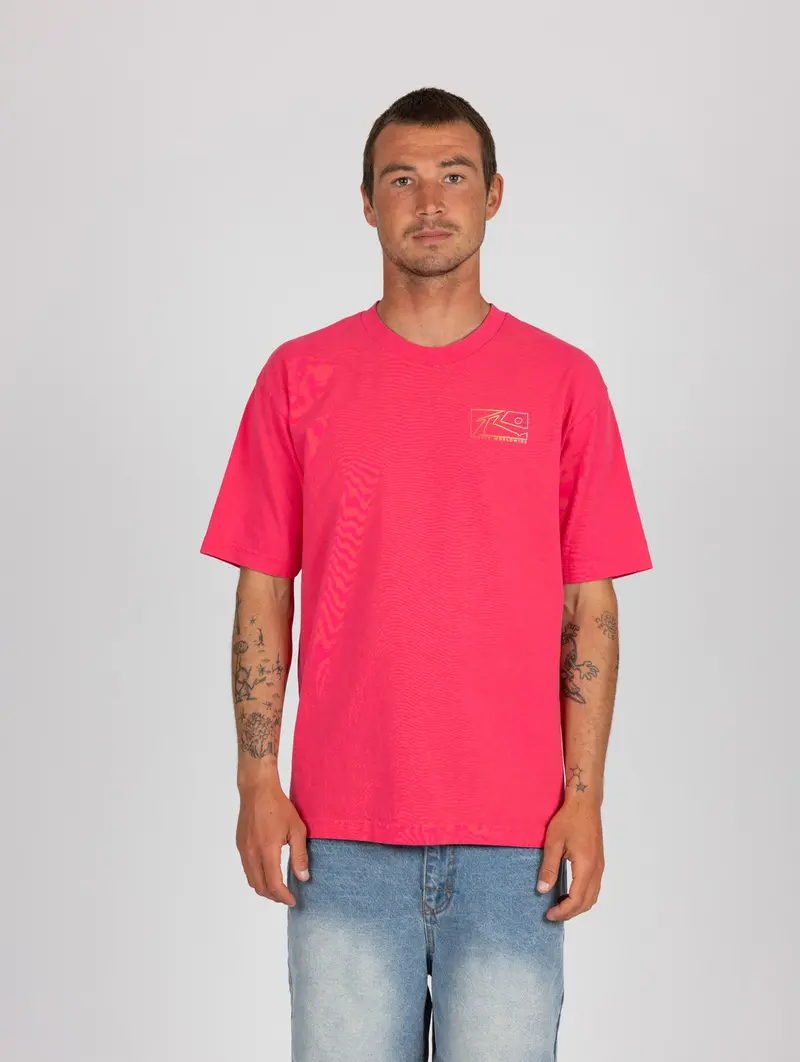 Rusty Boxed Out S/S Tee - Large 1