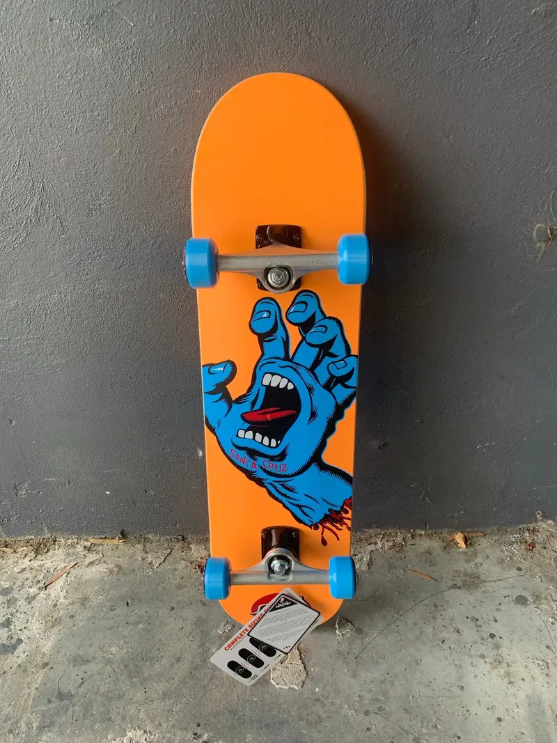 Santa Cruz Screaming Hand Complete 7.8” 1