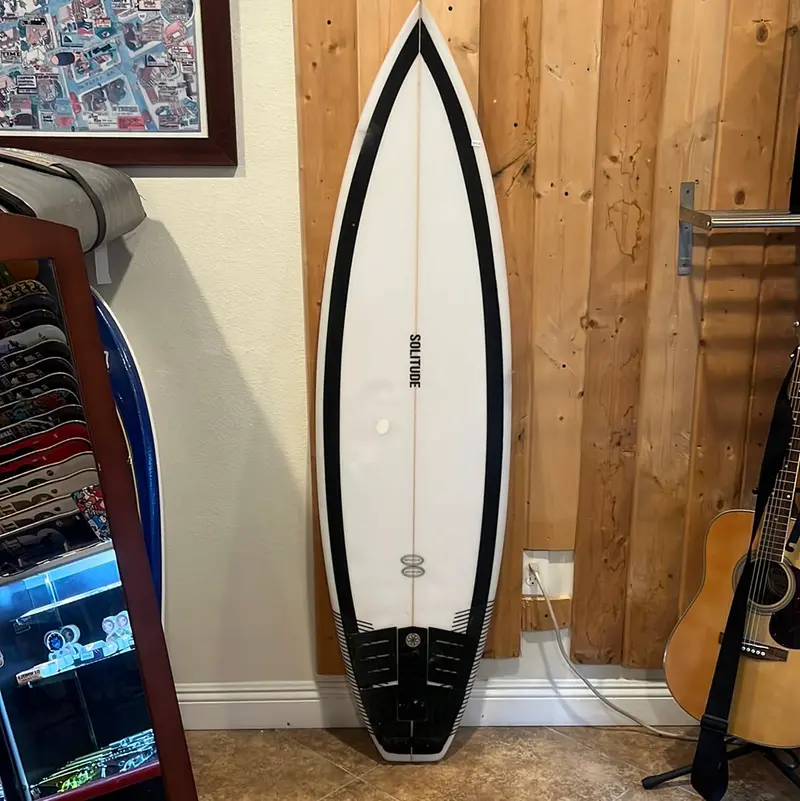Solitude Surfboards 5'9" (Used) 1