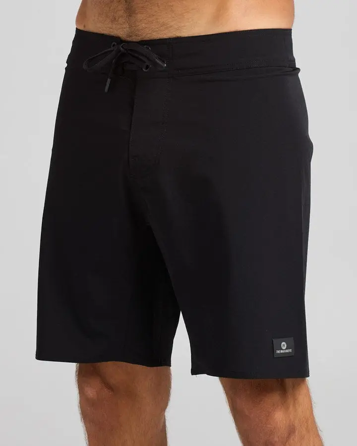 The Mad Hueys Hueys Life | 19" Boardshort 1