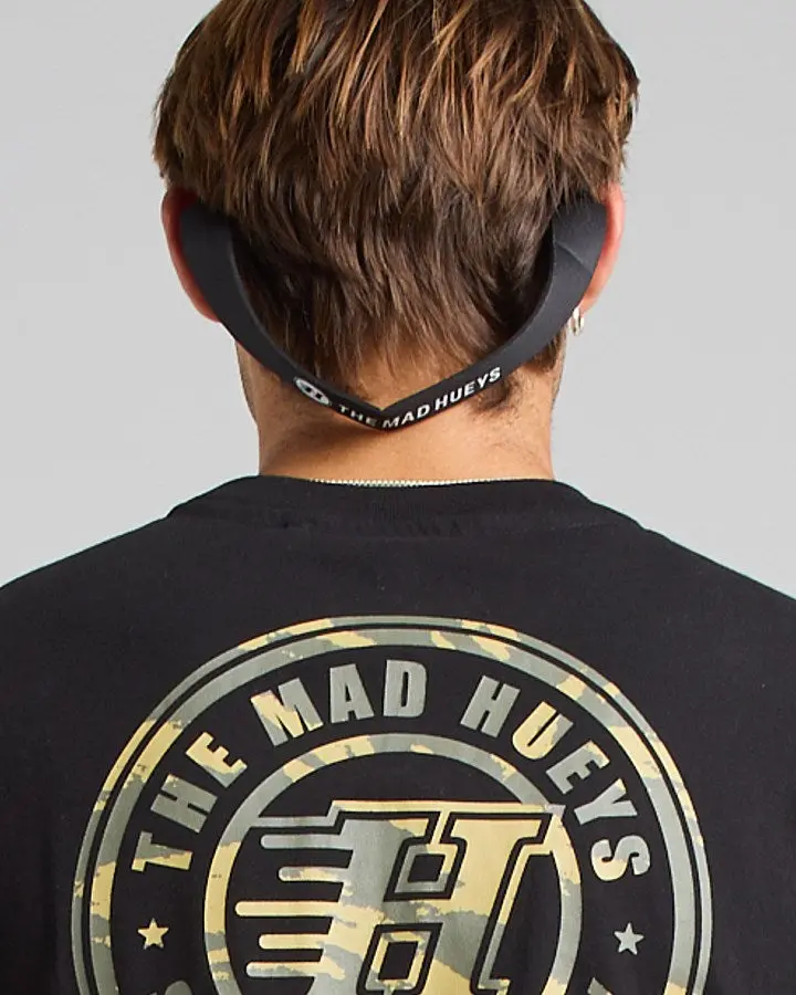 The Mad Hueys Hueys | Sunny Strap 1