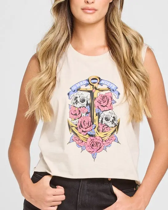 The Mad Hueys Skulls And Roses Womens Crop Muscle 1