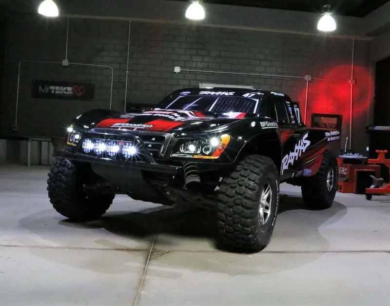 Uf-7 Short Course Truck Light Kit 1