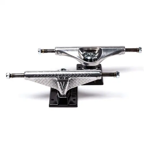 Venture Trucks 5.6H Shanahan Pro Team Polished/Black 1